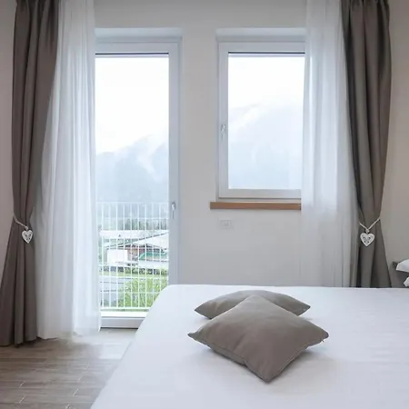 Turistico Alle Arce Konukevi Domegge di Cadore